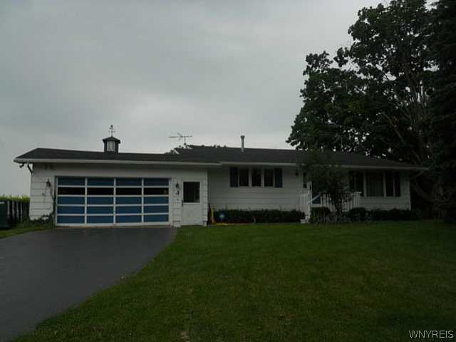 3490 South Main St Road Batavia, NY 14020 - Photo 1 of 1 Exterior Front