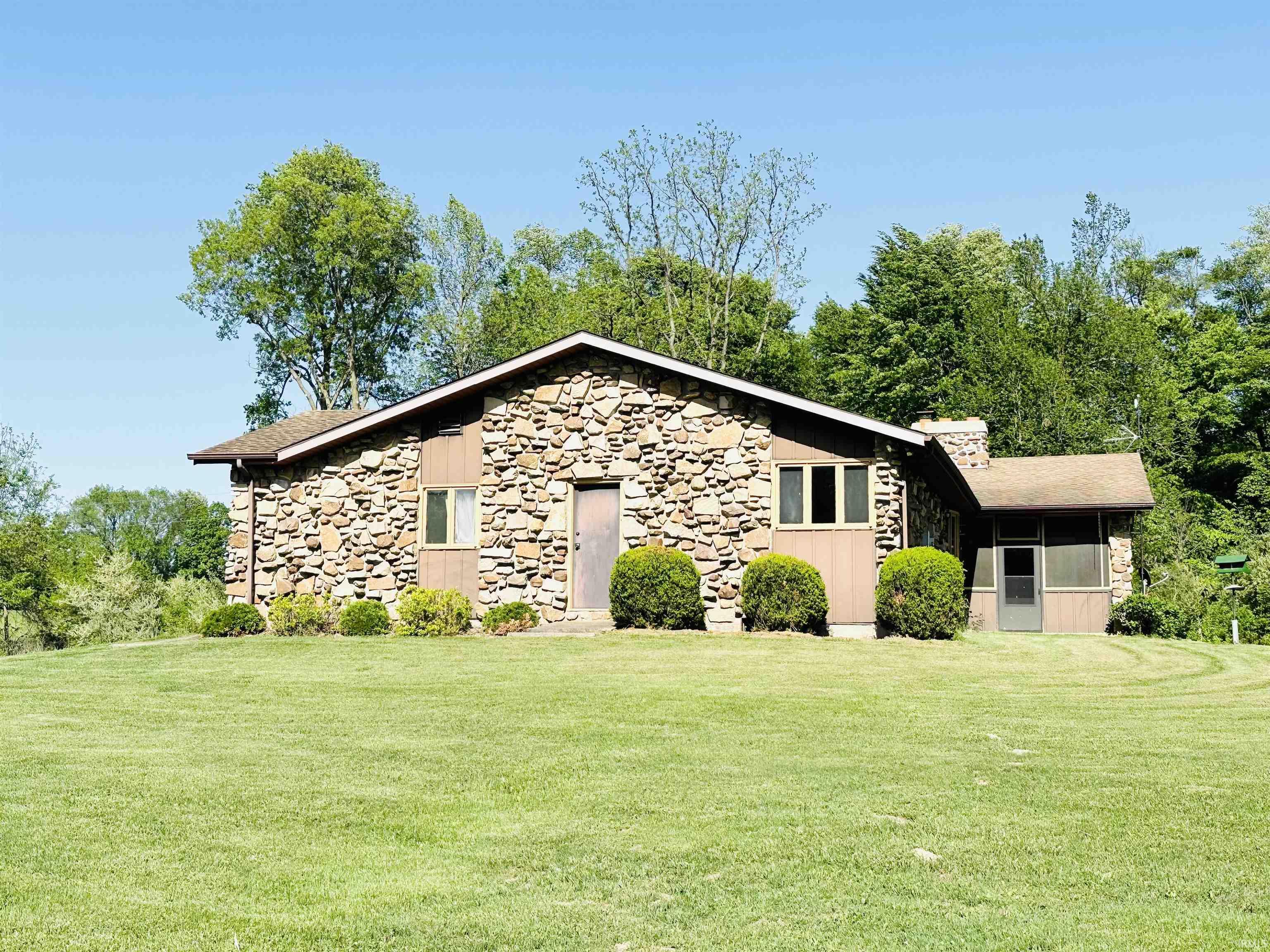 23600 New Road South Bend, IN 46614 - Photo 8 of 36