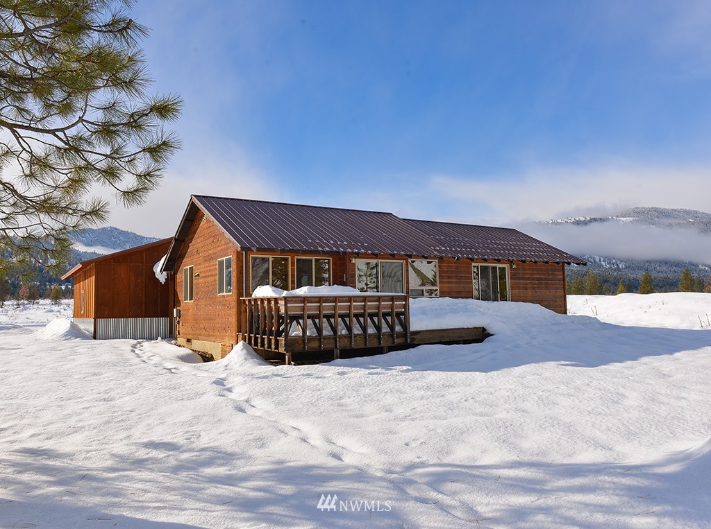 48 Arrowhead Road Winthrop, WA 98862 - Photo 1 of 25 Gallery Image 1