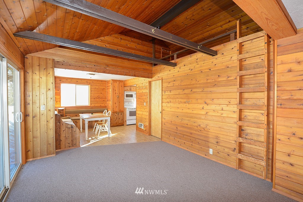 48 Arrowhead Road Winthrop, WA 98862 - Photo 11 of 25 Gallery Image 11