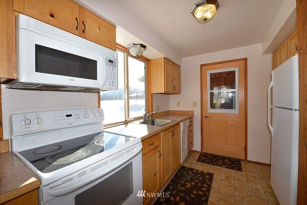 48 Arrowhead Road Winthrop, WA 98862 - Photo 14 of 25 Gallery Image 14
