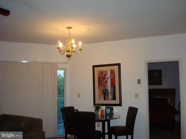 $2,000 | 7418 Hindon Circle, Unit B1203, Baltimore, MD 21244