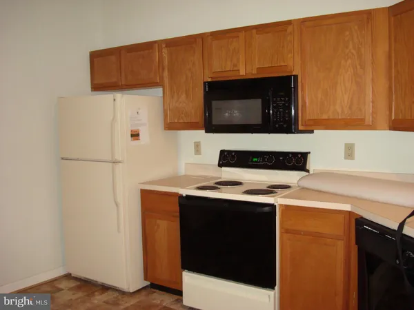 $2,000 | 7418 Hindon Circle, Unit B1203, Baltimore, MD 21244