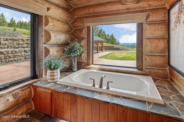 $6,750,000 | 17442 Painted Rose Road, Worley, ID 83876