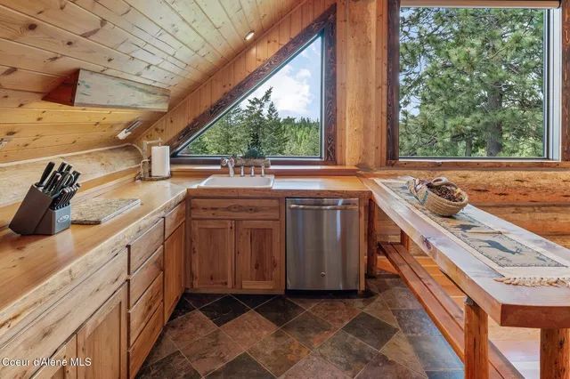 $6,750,000 | 17442 Painted Rose Road, Worley, ID 83876