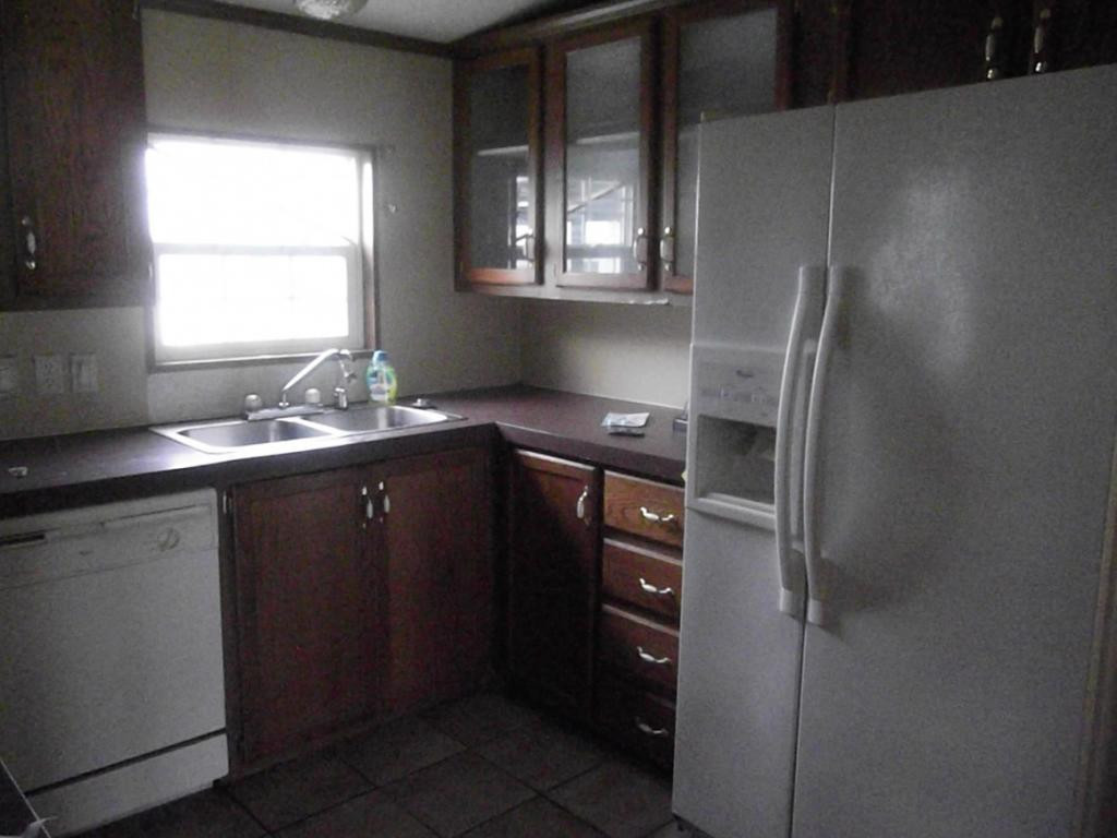 1140 Carters Valley Road Mosheim, TN 37818 - Photo 18 of 31 Kitchen