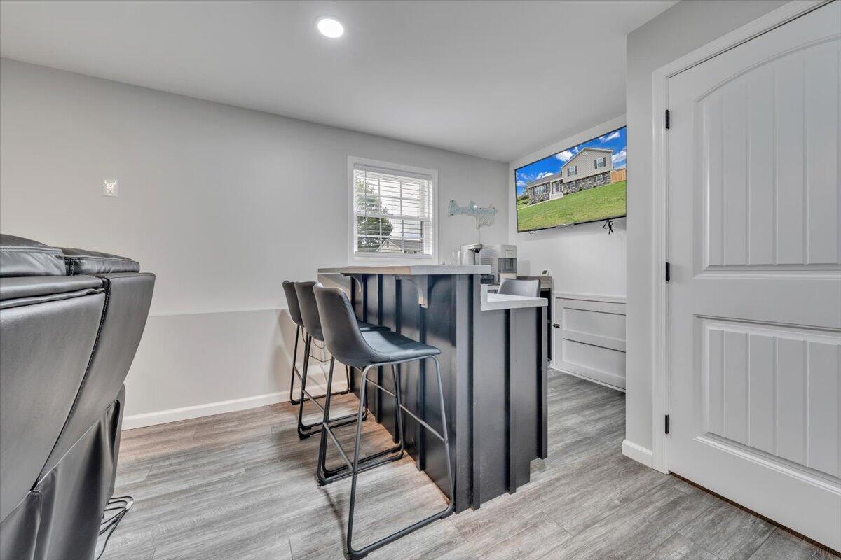 4018 Hazelridge Road Northwest Roanoke, VA 24012 - Photo 24 of 59 24-MIB03705