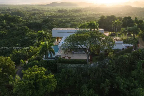 $4,400,000 | Villa Aura Las Terrenas, Samana, Dominican Republic 32000