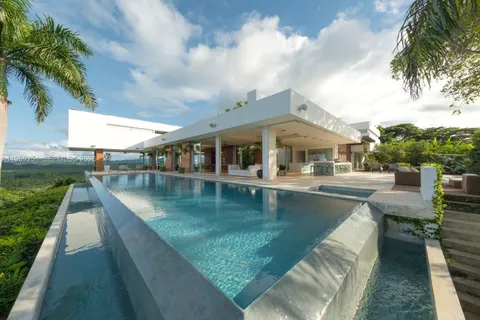 $4,400,000 | Villa Aura Las Terrenas, Samana, Dominican Republic 32000