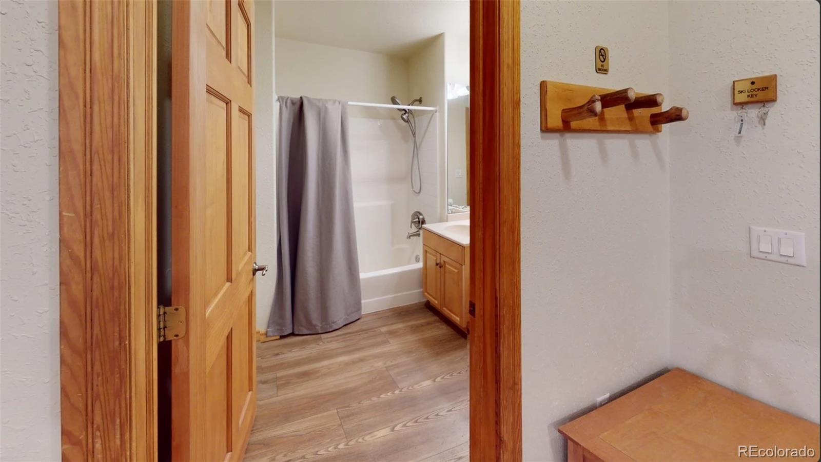 22714 Highway 6, Unit 5945 Keystone, CO 80435 - Photo 35 of 37 a view of bathroom