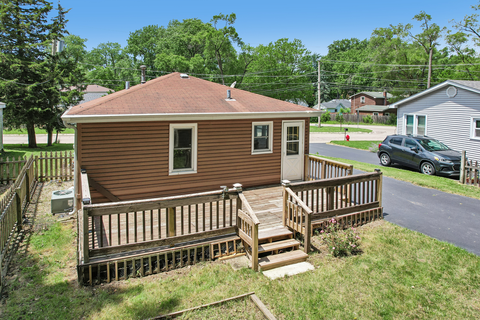 91 Bay Road Fox Lake, IL 60020 - Photo 25 of 26