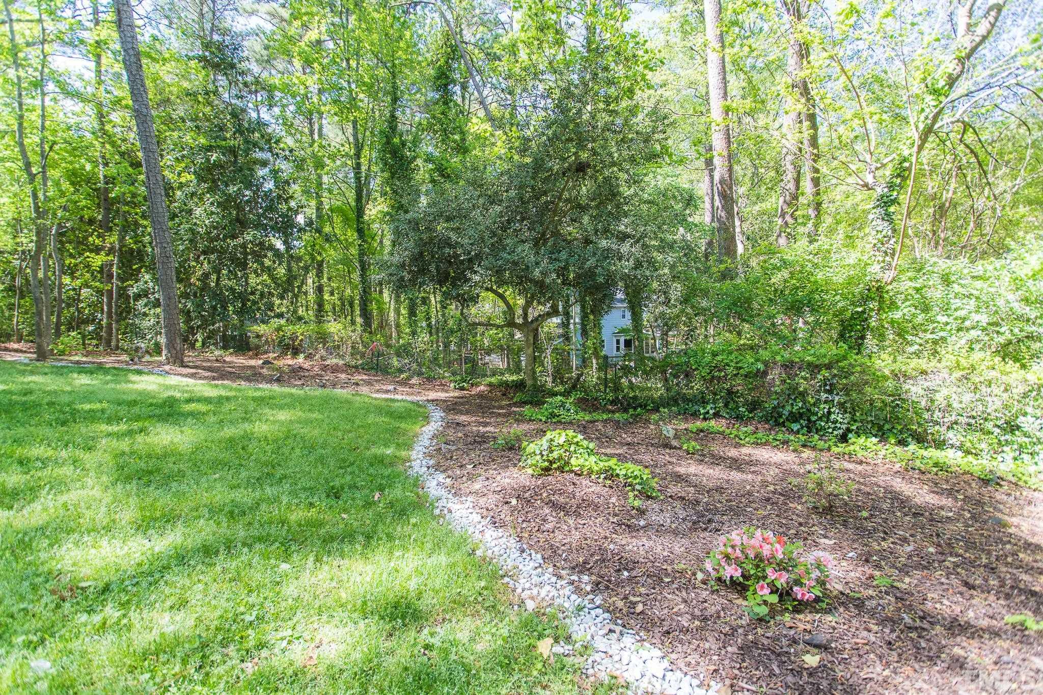 816 Merrie Road Raleigh, NC 27606 - Photo 11 of 35 a view of outdoor space and yard
