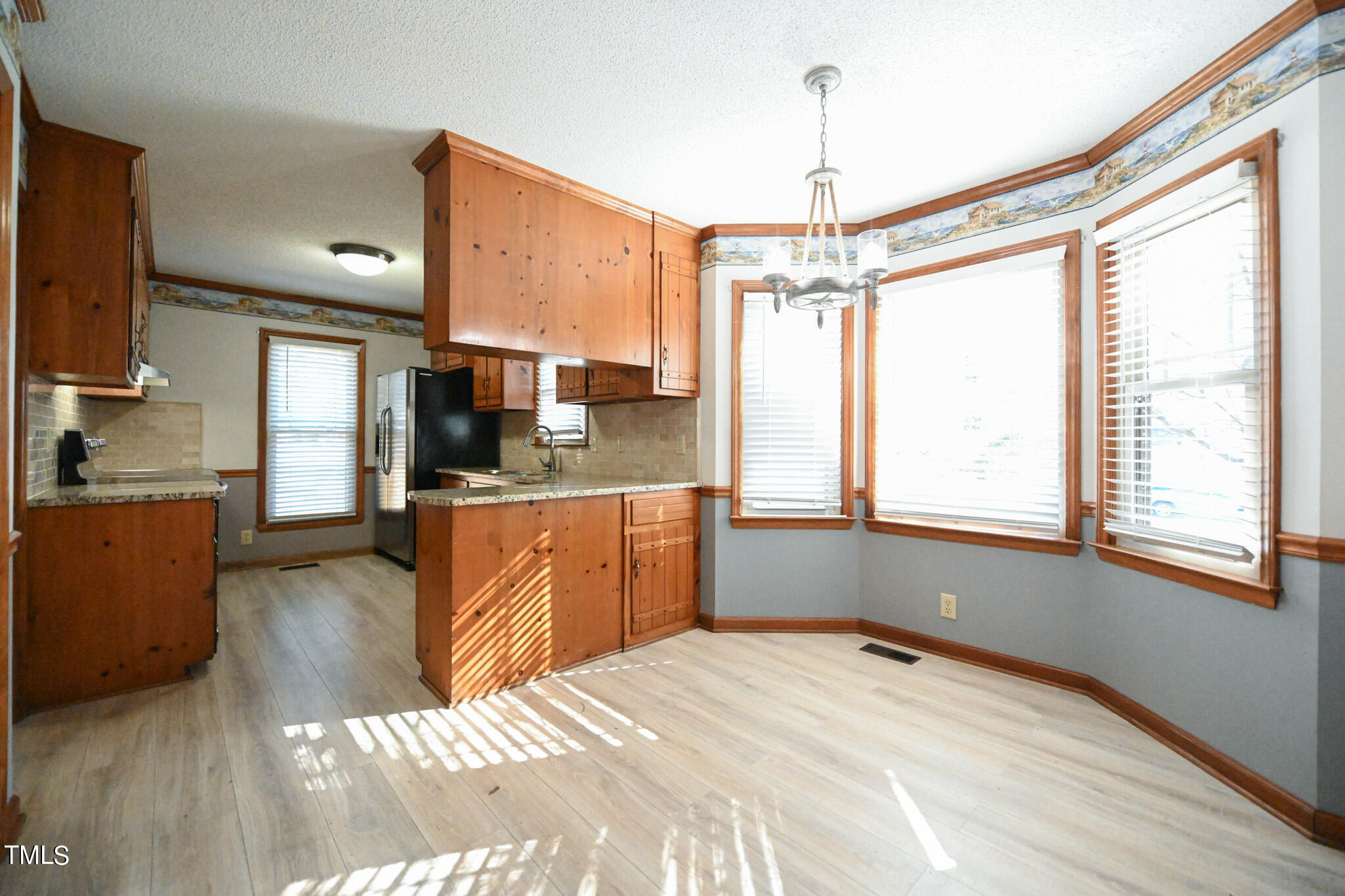 1609 Spennymore Road Raleigh, NC 27603 - Photo 13 of 37 011