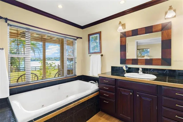 $640,000 | 475 Guerrant Street, Umatilla, FL 32784