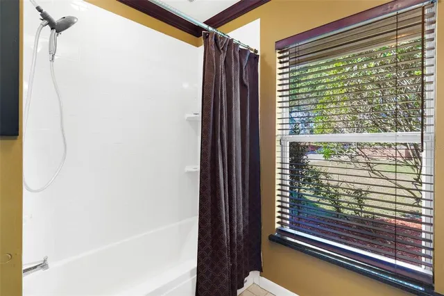 $640,000 | 475 Guerrant Street, Umatilla, FL 32784