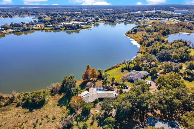 $640,000 | 475 Guerrant Street, Umatilla, FL 32784