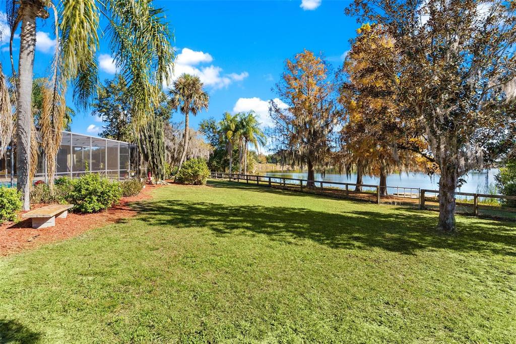 475 Guerrant Street Umatilla, FL 32784 - Photo 4 of 63