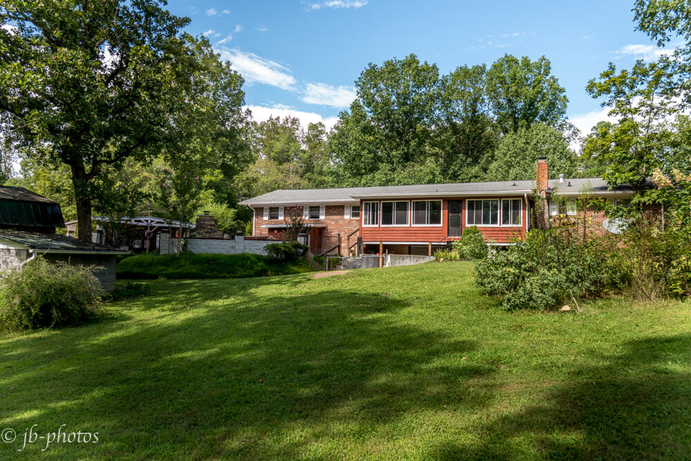 1413 Porter Bridge Road Maryville, TN 37803 - Photo 8 of 27 DSC_6097