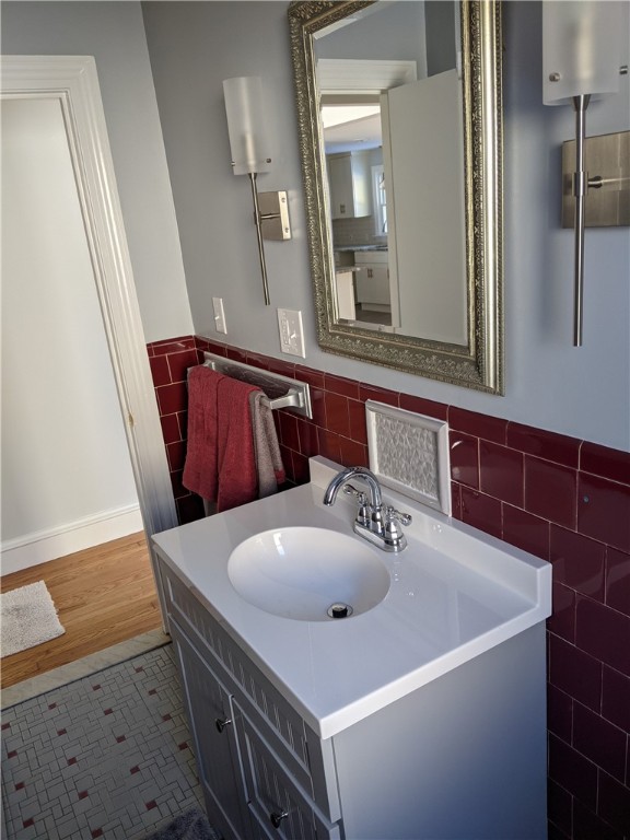 15 Coulters Road Cranston, RI 02920 - Photo 18 of 24 Bath ; w/Tile Floor
