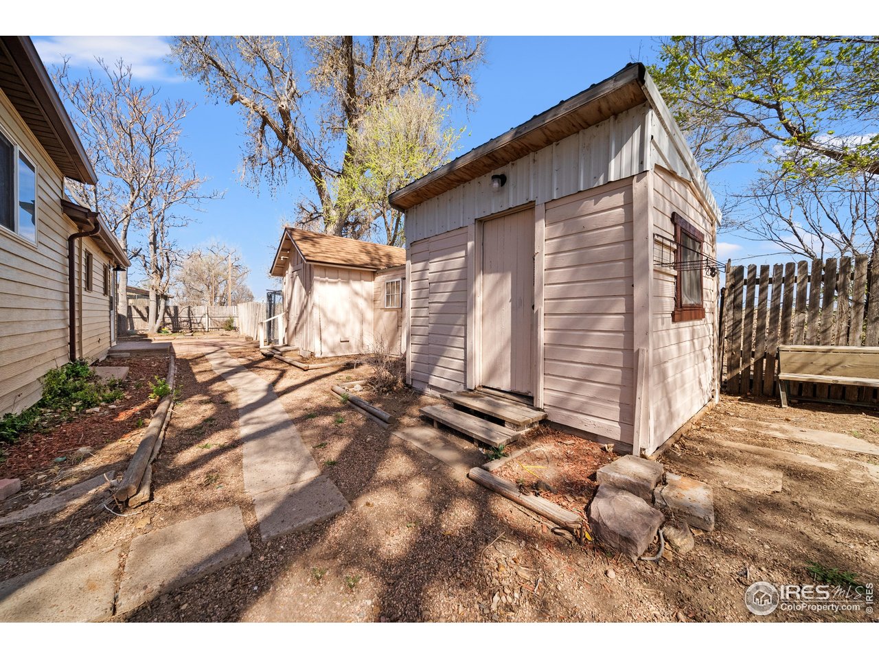 18133 County Rd T Fort Morgan, CO 80701 - Photo 23 of 32 garden shed