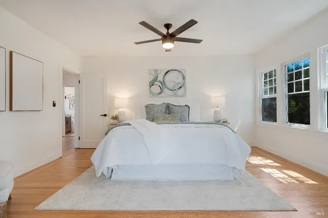 $1,365,000 | 203 East 1st Street, Napa, CA 94559