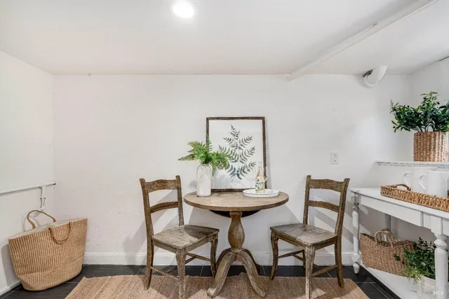 $1,365,000 | 203 East 1st Street, Napa, CA 94559