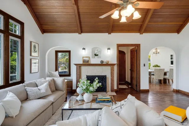 $1,365,000 | 203 East 1st Street, Napa, CA 94559