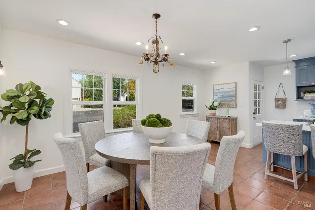 $1,365,000 | 203 East 1st Street, Napa, CA 94559