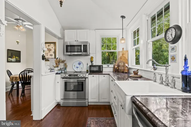 $985,000 | 8150 Fairground Road, La Plata, MD 20646