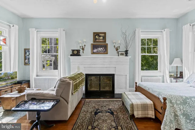 $985,000 | 8150 Fairground Road, La Plata, MD 20646