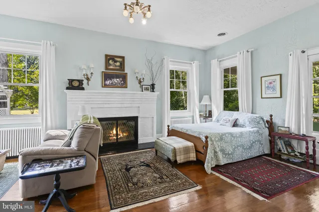 $985,000 | 8150 Fairground Road, La Plata, MD 20646