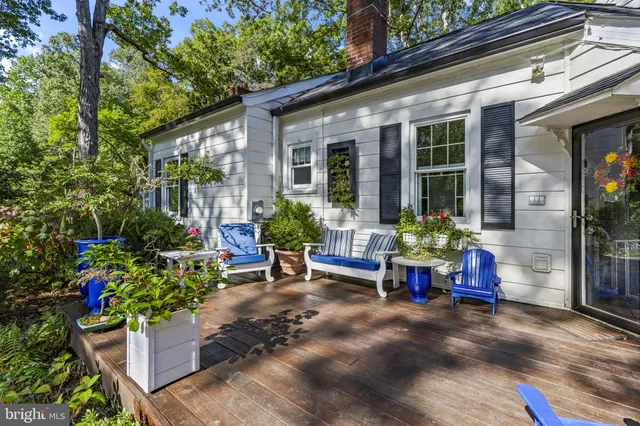 $985,000 | 8150 Fairground Road, La Plata, MD 20646