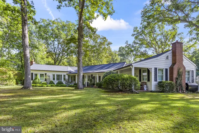 $985,000 | 8150 Fairground Road, La Plata, MD 20646