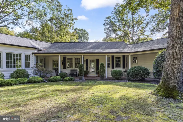 $985,000 | 8150 Fairground Road, La Plata, MD 20646