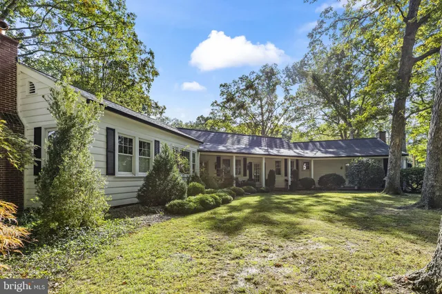 $985,000 | 8150 Fairground Road, La Plata, MD 20646