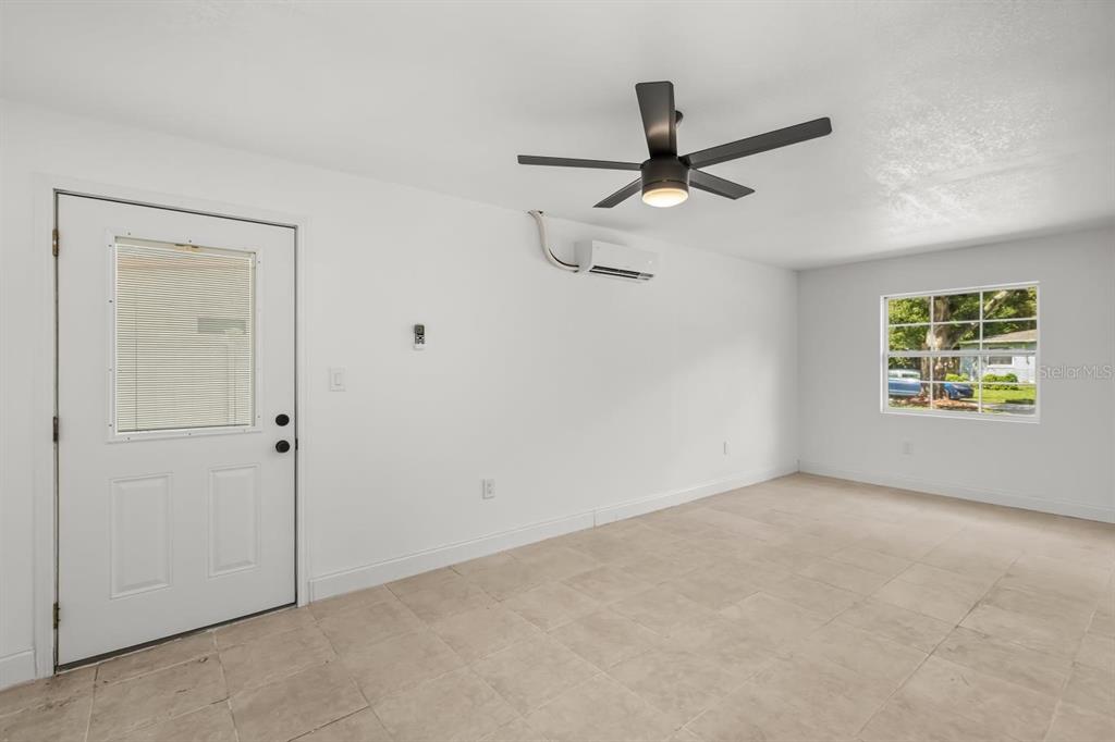 1816 Ivy Lane Winter Park, FL 32792 - Photo 15 of 35 a view of an empty room