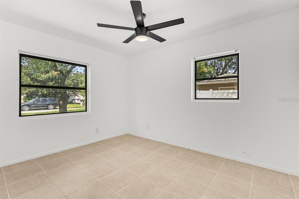 1816 Ivy Lane Winter Park, FL 32792 - Photo 22 of 35 a view of an empty room with a window