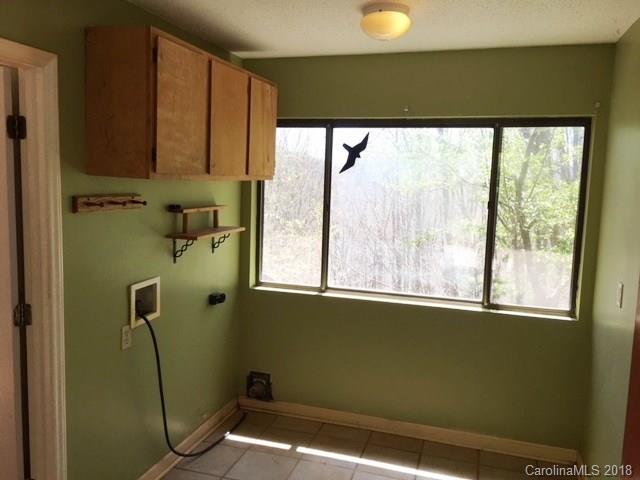 40 Weeping Cherry Forest Road Fairview, NC 28730 - Photo 17 of 24 Gallery Image 17