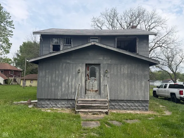 $29,900 | 1324 Indiana Avenue, Anderson, IN 46012