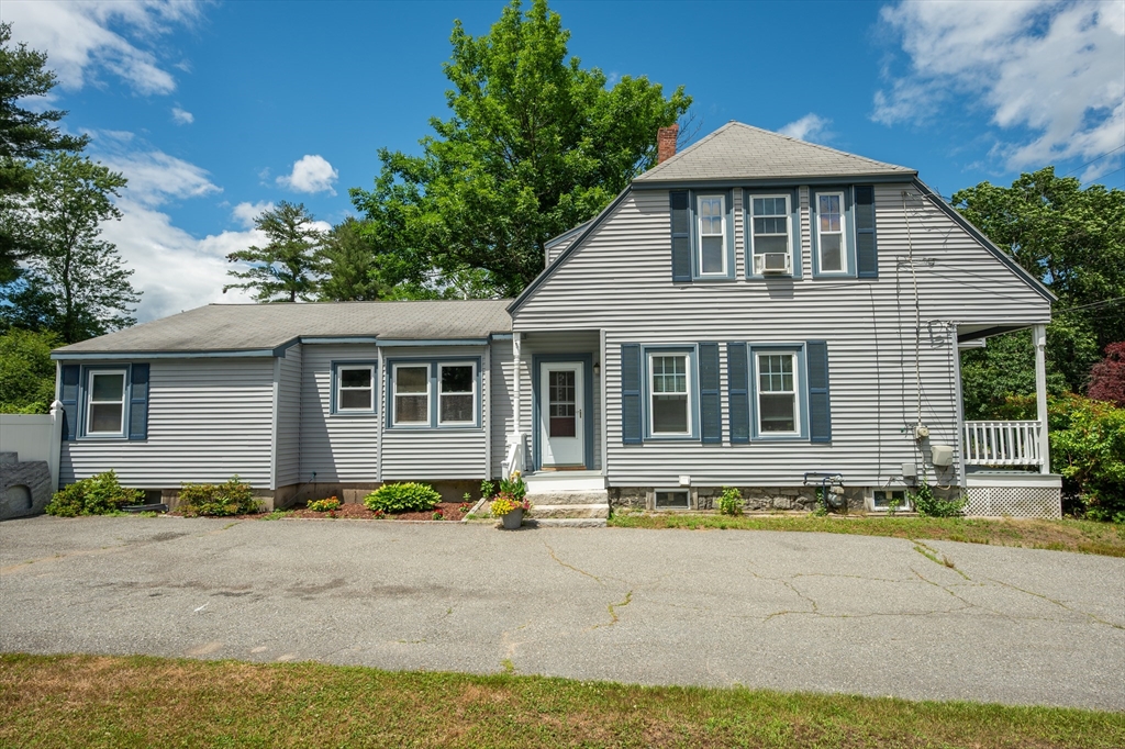 36 Brookside Road Westford, MA 01886 - Photo 4 of 42 Gallery Image 4