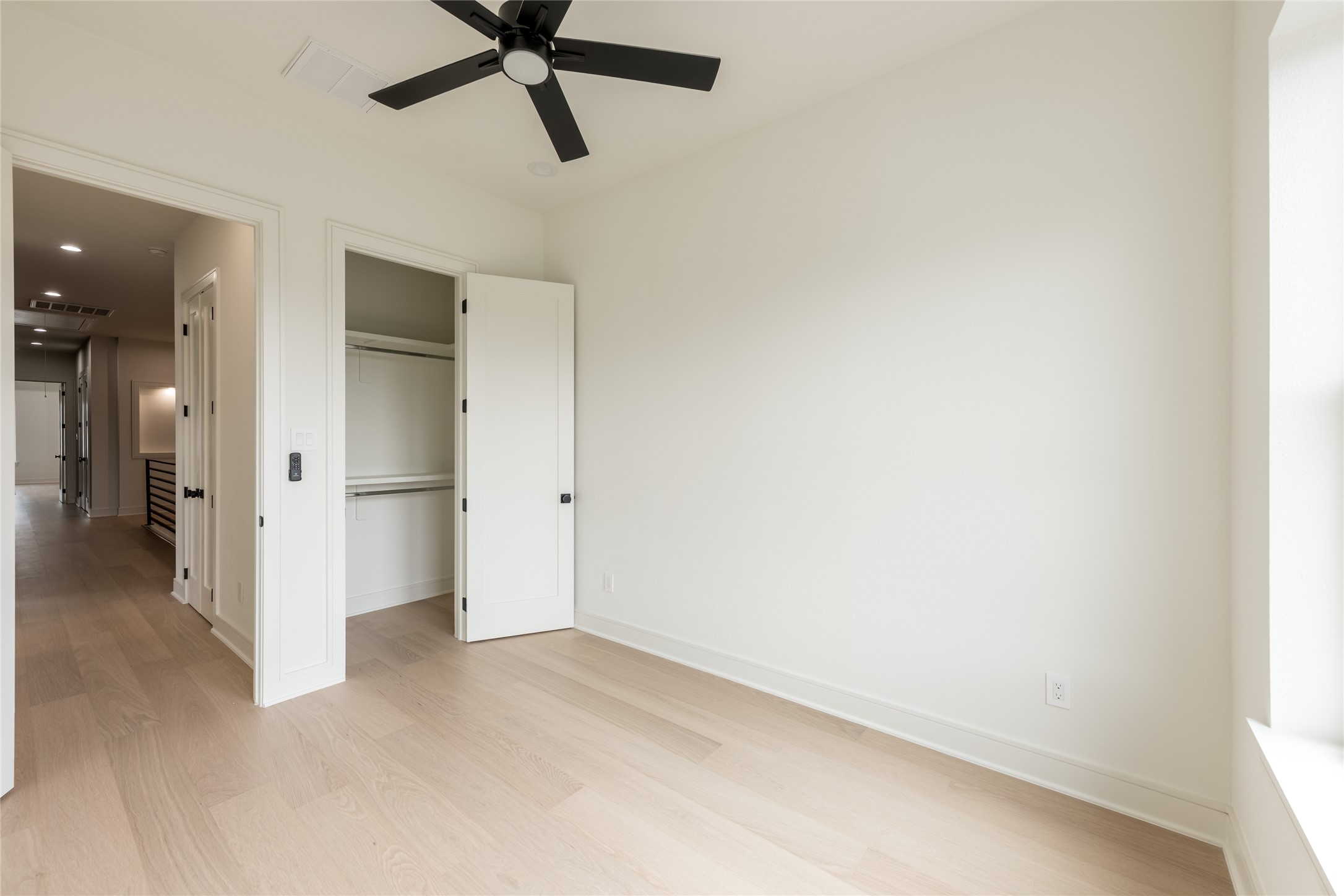 1122 East 27th Street, Unit B Houston, TX 77009 - Photo 38 of 48