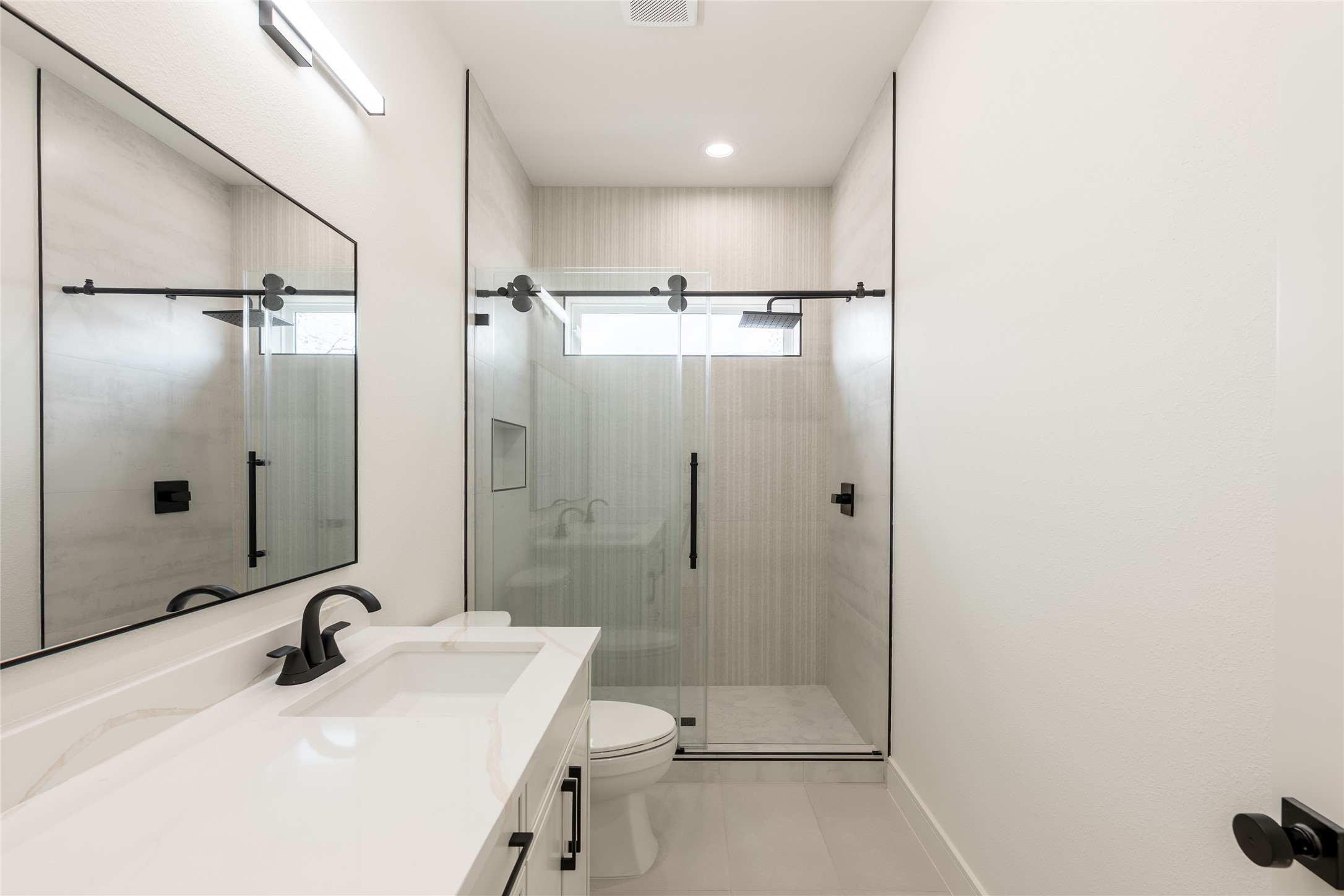 1122 East 27th Street, Unit B Houston, TX 77009 - Photo 43 of 48