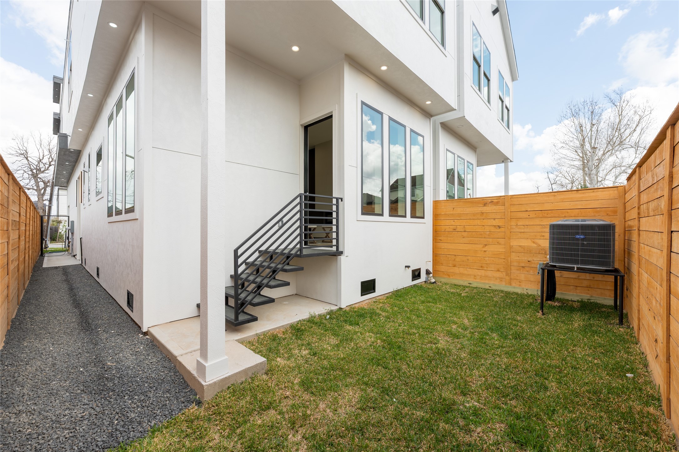 1122 East 27th Street, Unit B Houston, TX 77009 - Photo 47 of 48