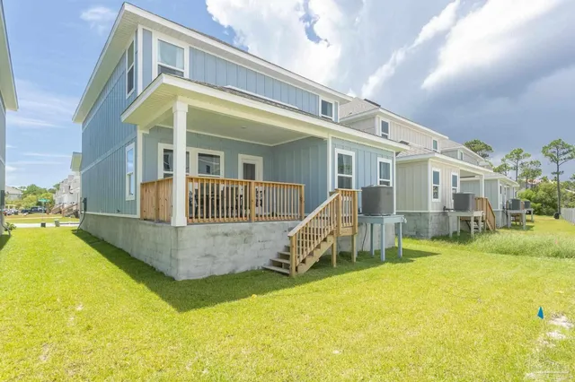 a view of a house with a swimming pool