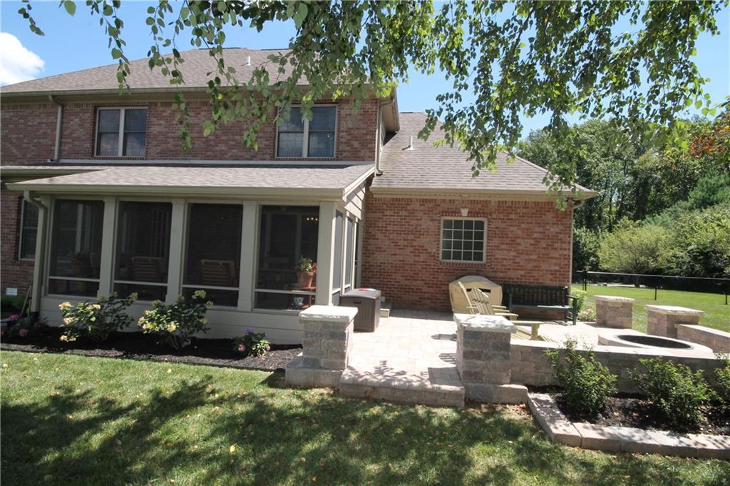 2520 West Carr Hill Road Columbus, IN 47201 - Photo 6 of 48 Gallery Image 6
