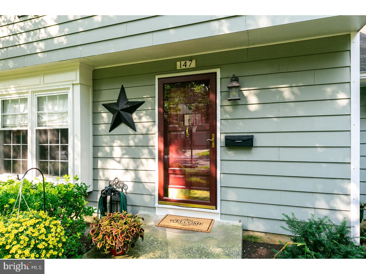 147 Whitemarsh Way Delran, NJ 08075 - Photo 3 of 24 Exterior Front