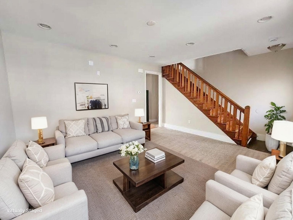 17 Overlook Street, Unit 17 Northbridge, MA 01588 - Photo 3 of 14