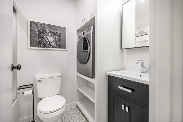 $258,000 | 94 Washington Street, Unit 6, Norwalk, CT 06854