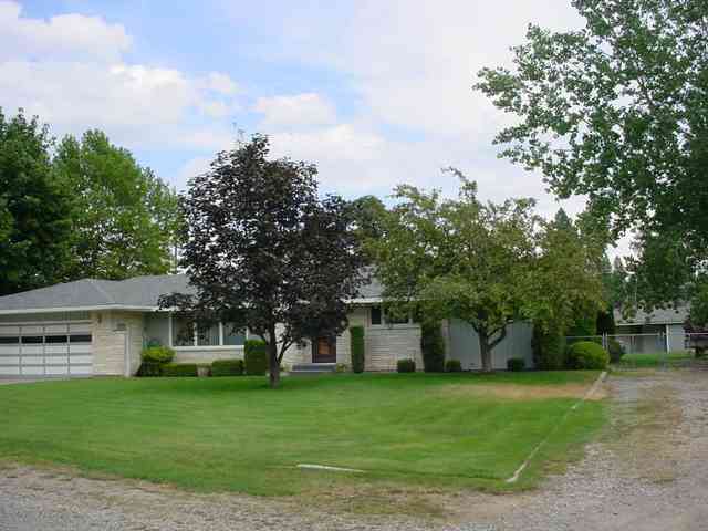 1715 South Oberlin Road Spokane, WA 99206 - Photo 1 of 9