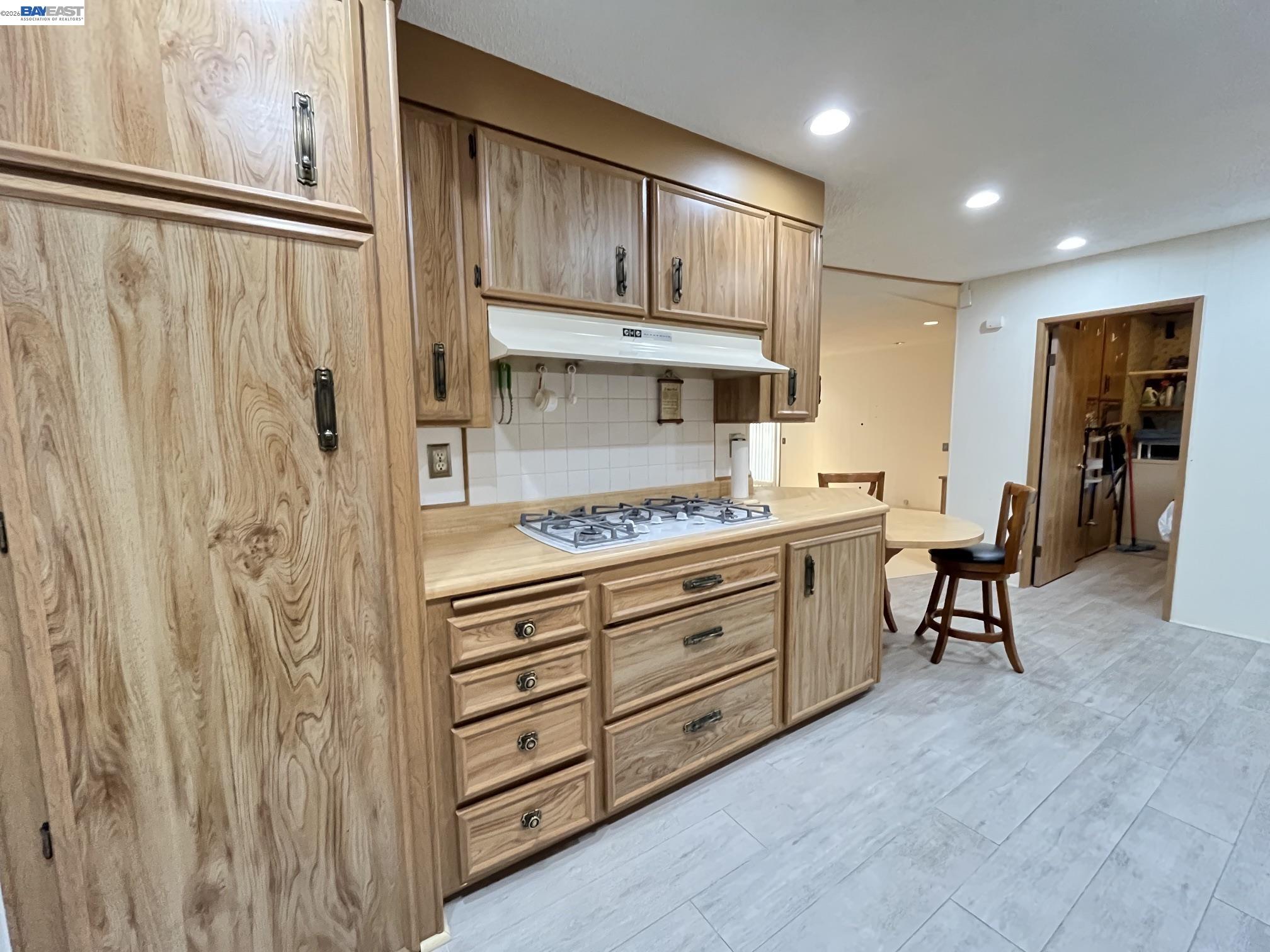 4141 Deep Creek Road, Unit 169 Fremont, CA 94555 - Photo 3 of 35